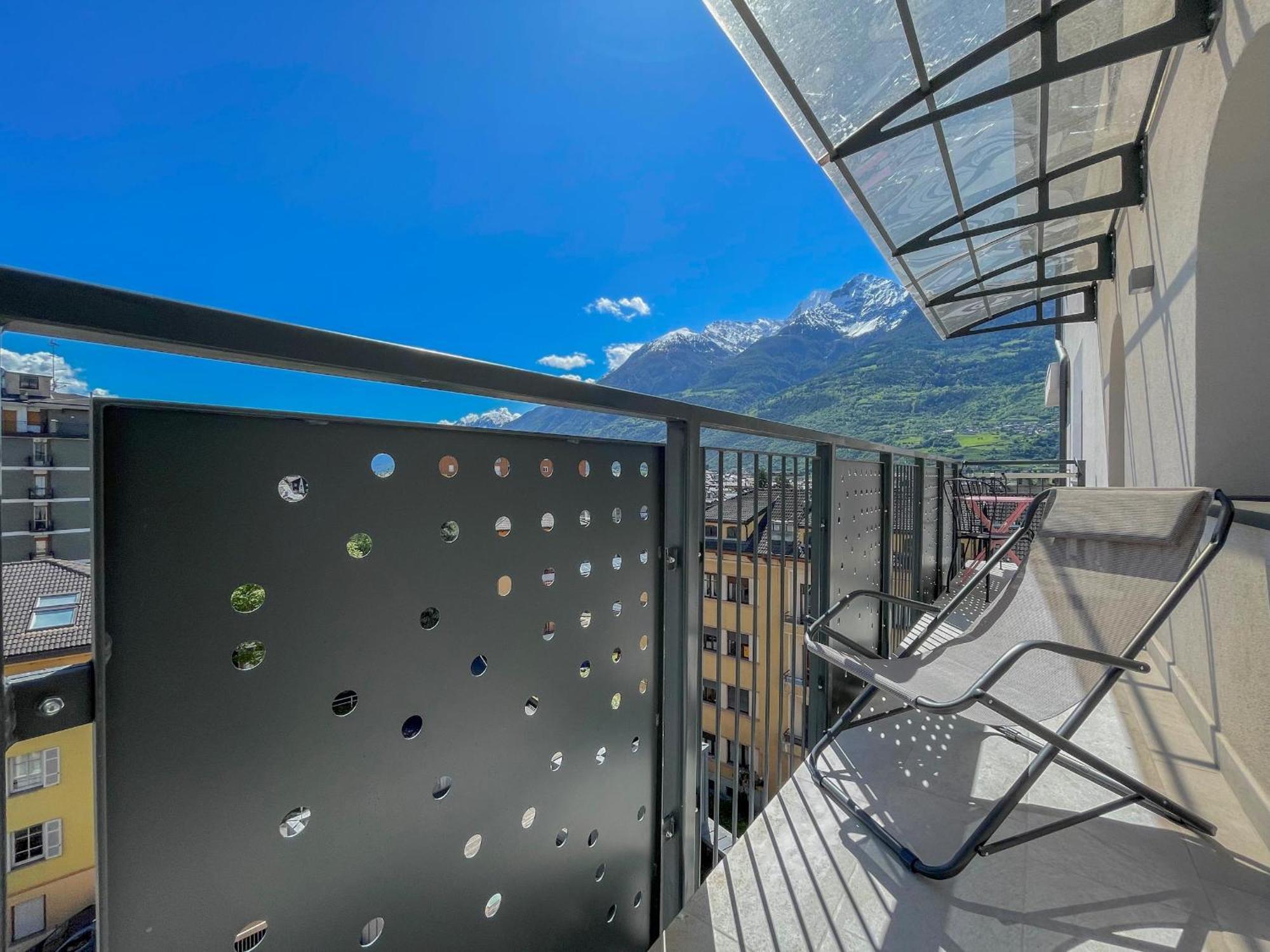 Apartament L'Atelier Du Temps - Chez Leo Aosta Zewnętrze zdjęcie
